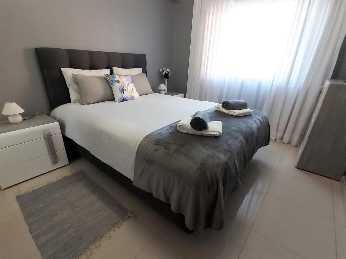 Casa Da Alegria - Apartamento Acolhedor No Centro De Olhão Dış mekan fotoğraf